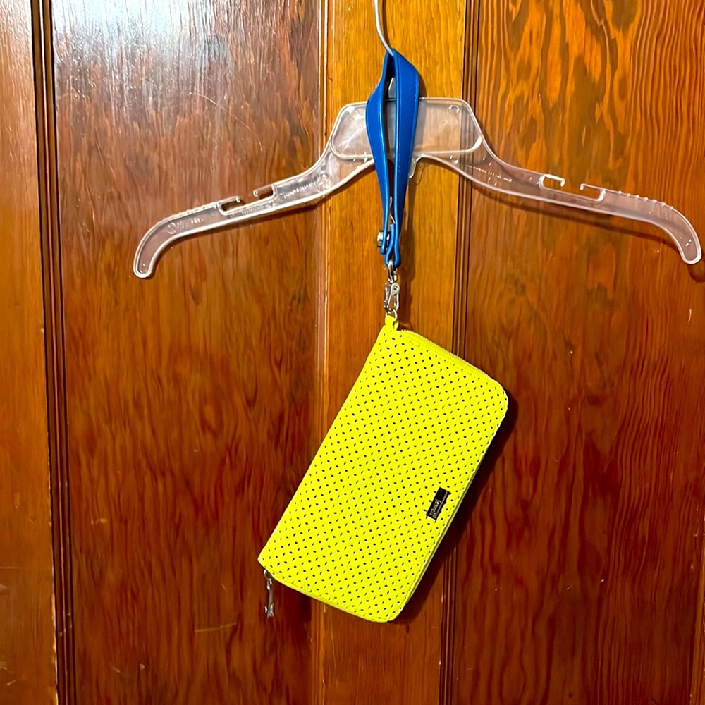 Thirty one jewel Benjamin wallet.  Bright yellow